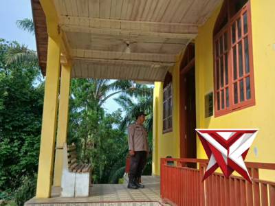 Pengamanan ibadah greja