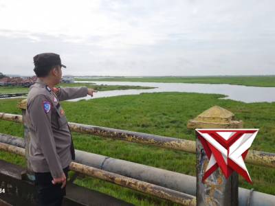 Polsek pampangan - PoliceTube