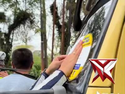 Testimoni polantas polres Pagar alam menyapa ramcheck kendaraan umum *Arus Mudik*