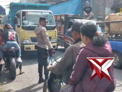 GIAT PS.KANIT SAMAPTA POLSEK KALISAT