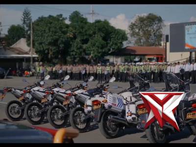 Apel Gelar Pasukan Operasi Ketupat Semeru 2026 digelar di Mapolres Kediri - PoliceTube