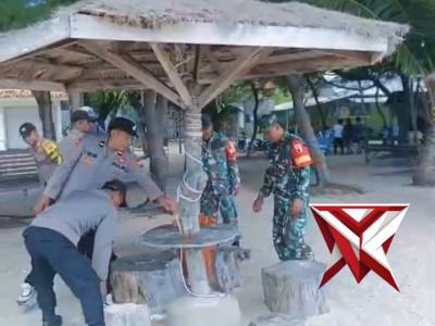 Gerakan Indonesia Asri, Bersih-bersih Pantai oleh Polres Sumenep