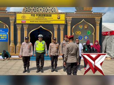 Pelaksanaan Apel dan pengaturan Lalu Lintas oleh personil Pos Pam Sekayu