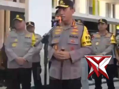 Kapolri, jendral polisi Drs.listyo Sigit Prabowo, m.si.,meninjau kesiapan pengamanan arus mudik.