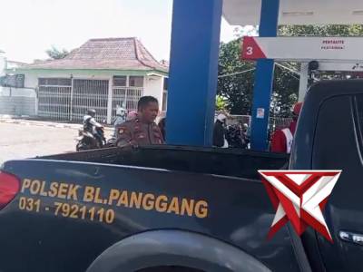 POLSEK BALONGPANGGANG: PATROLI SPBU - PoliceTube