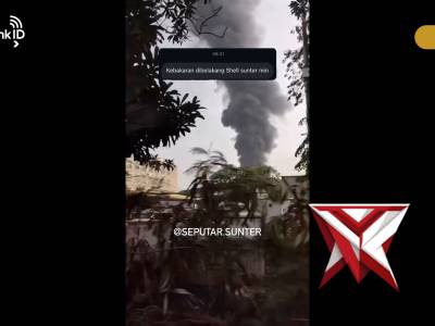 Kebakaran Terjadi di Belakang Shell Sunter, Jakarta Pagi Ini