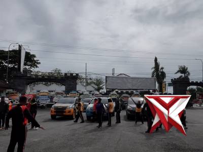 Olahraga Overwight Polres Rembang - PoliceTube