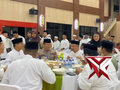 BUKA PUASA BERSAMA FORKOPIMDA DI POLRES BARSEL - PoliceTube