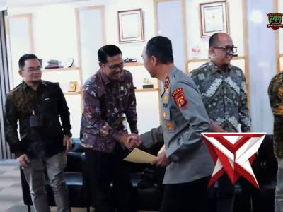Kapolda Sumatera Selatan Irjen Pol Dr. Sandi Nugroho menerima audiensi jajaran pimpinan PLN UID S2JB - PoliceTube