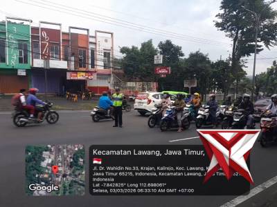 Pelayanan Rutin Pengaturan Lalu Lintas di Pagi hari di Daerah Hukum Polsek Lawang Kec. Lawang - PoliceTube
