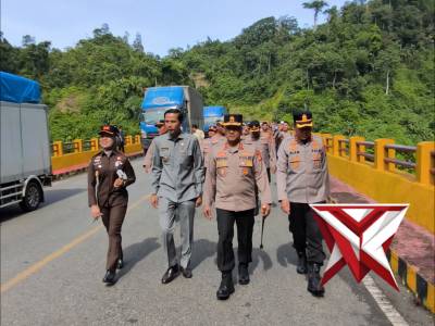 Kapolda Bengkulu Cek Kesiapsiagaan Pos Pengamanan Ops Ketupat 2026 di Perbatasan Lampung&ndash;Bengkulu - PoliceTube
