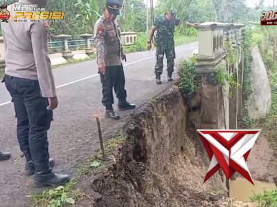 POLSEK MONTONG MENDATANGI TKP TANAH LONGSOR