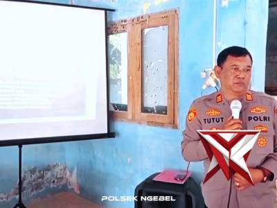 Kapolsek Ngebel Jadi Pemateri Penyuluhan Bahaya Narkoba dan Judi Online