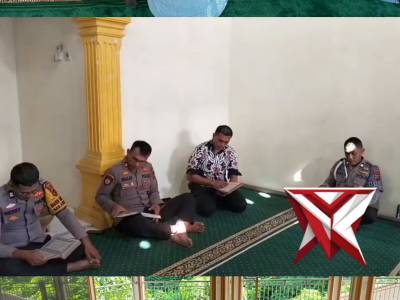 Kegiatan one day one khatam Alquran - PoliceTube