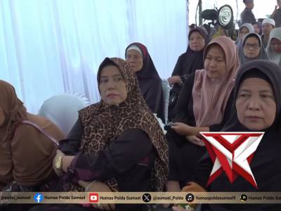 Safari Ramadhan, Wakapolda Sumsel Pererat Silaturahmi dan Salurkan Bansos di Kota Prabumulih