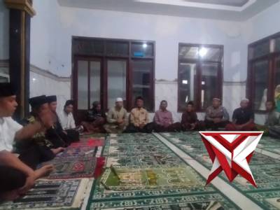 SAFARI RAMADHAN DI DUSUN GUNUNG PIRING DESA SUMBER SALAK