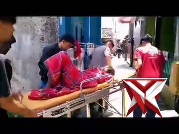 Bhabinkamtibmas Desa Citeureup Bripka Ujang Kodar Mendapat Laporan dari Warga Terlantar