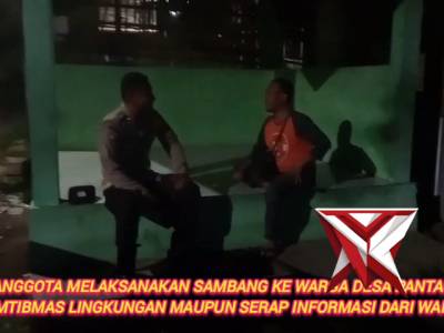 Tingkatkan kamtibmas malam hari Polisi RW Polsek Jelbuk lakukan patroli sambang ke desa - desa - PoliceTube