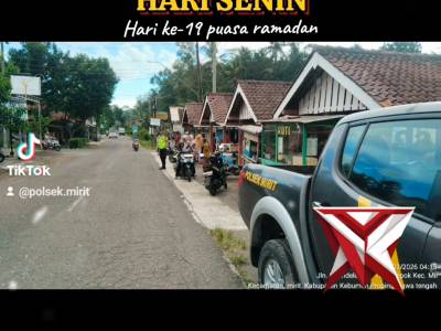 Patroli Ngebuburit Polsek Mirit