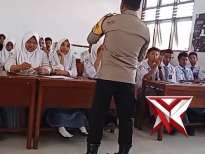 Sosialisasi Anti bullying di Sekolah - PoliceTube