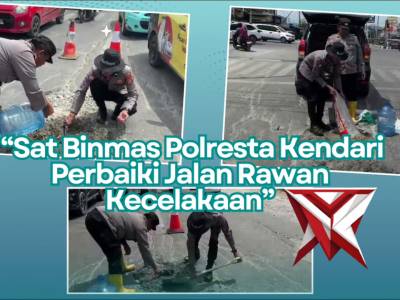 SAT BINMAS POLRESTA KENDARI PERBAIKI JALAN YANG RAWAN KECELAKAAN