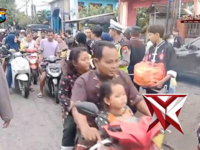 Giat pengaturan dan membagi takjil bersama PSHT ranting Ngoro