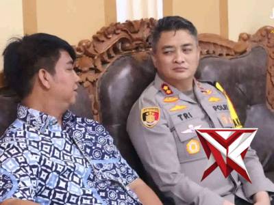 Sapa Warga dan Kunjungi Pos Satkamling Rw 1 Meruya Selatan, Wakapolres Jakbar Dorong Peran Aktif Jag