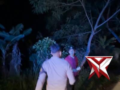 Pelayanan terhadap warga masyarakat yang dilaksanakan oleh personil polres Oki