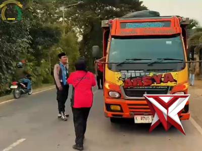 Polsek Singgahan Berbagi Berkah Ramadhan!