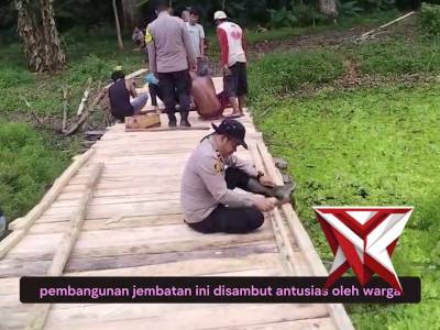 Pembangunan jembatan merah putih