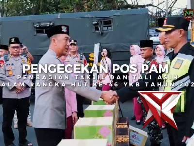 KAPOLDA SUMSEL DAN BHAYANGKARI CEK POS PENGAMANAN OPS KETUPAT 2026, BAGIKAN TALI ASIH HINGGA TAKJIL