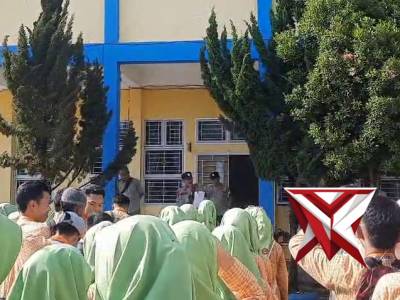 Giat sosialisasi Polsek Pau