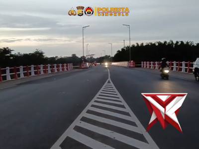 Polsek Gading Cempaka melaksanakan patroli dialogis Asmara Subuh.