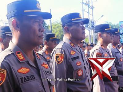 KAPOLRES NGAWI PIMPIN UPACARA PENGHARGAAN