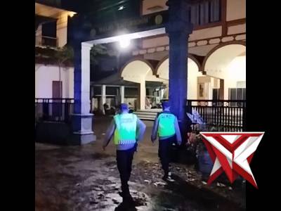 Dalam Upaya Meningkatkan Situasi Kamtibmas Yang Aman Dan Kondusif Diwilayah Polsek Sukomoro Polres M