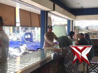 Patroli Pertokoan Emas Polsek Turen Polres Malang - PoliceTube