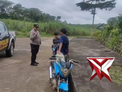 Patroli sore polsek wajak