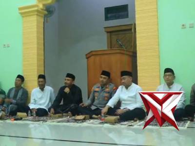 SAFARI RAMADAN KAPOLRES NGAWI DI DS. WONOKERTO, KEC. KEDUNGGALAR NGAWI - PoliceTube