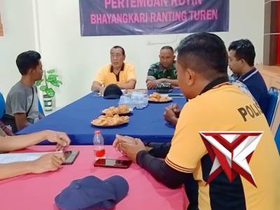 Bersama Muspika Kapolsek Turen Polres Malang Rapat Koordinasi Persiapan Pengamanan Kesenian Bantenga