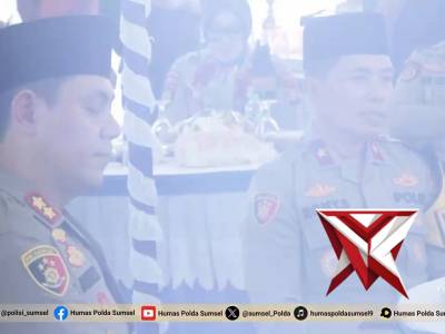 Safari Ramadhan, Waka Polda Sumsel pererat silaturahmi dan salurkan Bansos di kota Prabumulih