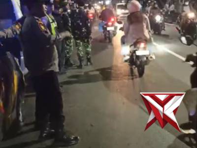 Polsek Simokerto Laksanakan Pengamanan Antisipasi Takbir Keliling