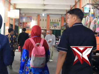 Polres Demak dan Satgas Pangan Sidak Harga Beras di Pasar Tradisional
