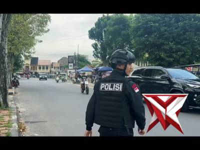 POLISI HADIR
SAT SAMAPTA POLRES OKI LAKSANA GIAT PENGATURAN LALI DI PASAR BEDUG KAYUAGUNG