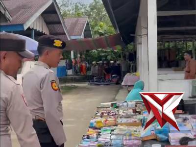 Patroli jalan kaki, hadir langsung di tengah masyarakat demi terciptanya kamtibmas yang kondusif