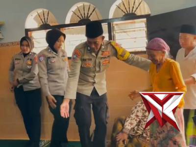 HADIR BERBUAT DAN BERMANFAAT - PoliceTube