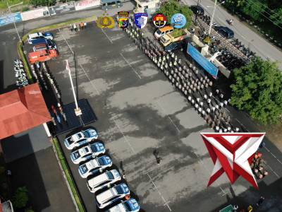 Apel Gelar Pasukan Ops Ketupat 2026, Kapolresta Kupang Kota: Siap Wujudkan Mudik Aman dan Nyaman.