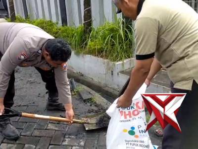 Jum'at ASRI Kurve di Kantor Kecamatan Dukun