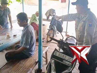 Polsek solokuro polres lamongan polda jatim, patroli dialogis beri himbauan cegah curanmor