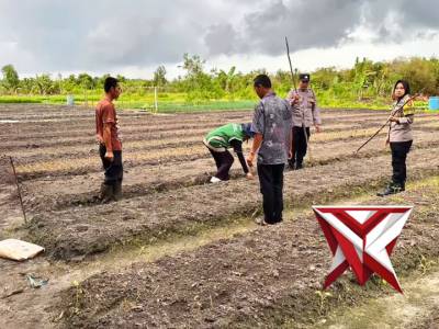 Ibu Bhabinkamtibmas Desa penyamun - PoliceTube