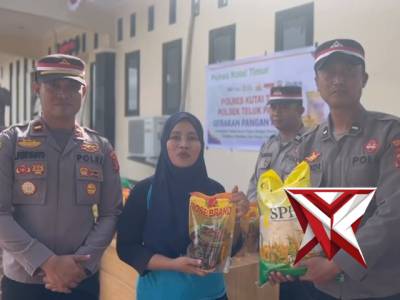Polsek Teluk Pandan Melaksanakan Gerakan Pangan Murah